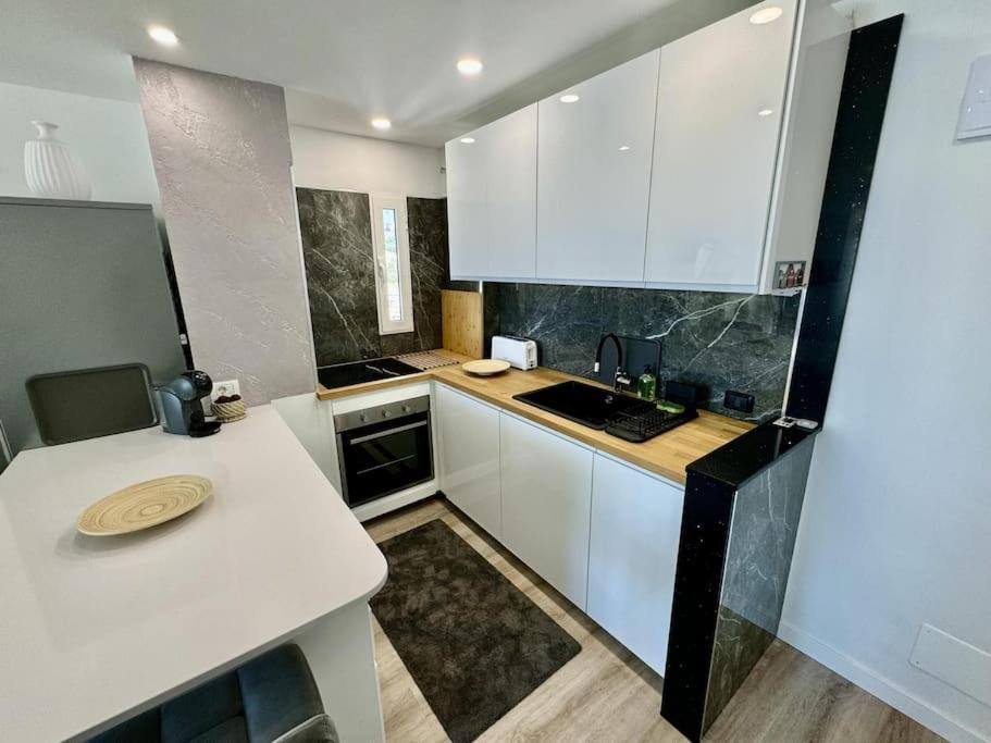 Amazing Apartment In Las Americas Playa de las Americas  Exteriér fotografie